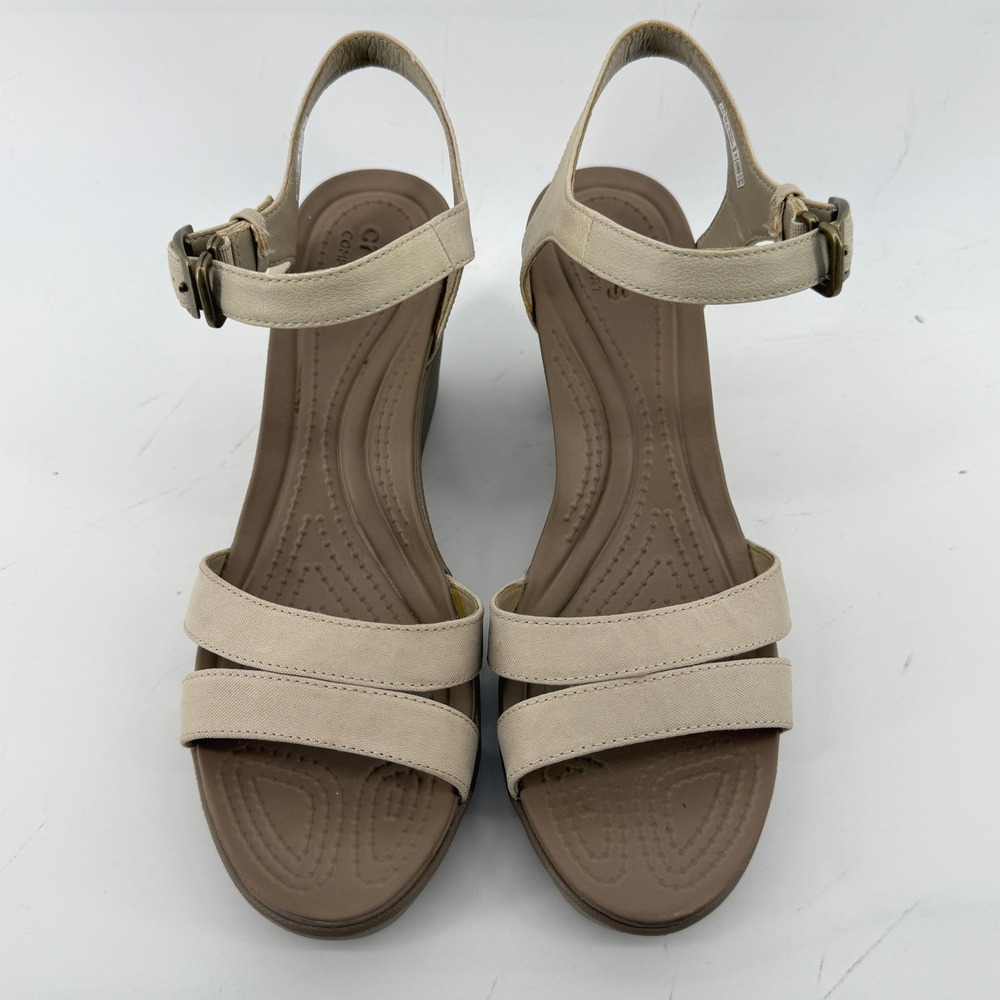 Crocs Leigh II Ankle Strap Wedge Sandal Beige Tan Women 10 Y2K Comfy Beach Vacay - Picture 3 of 11
